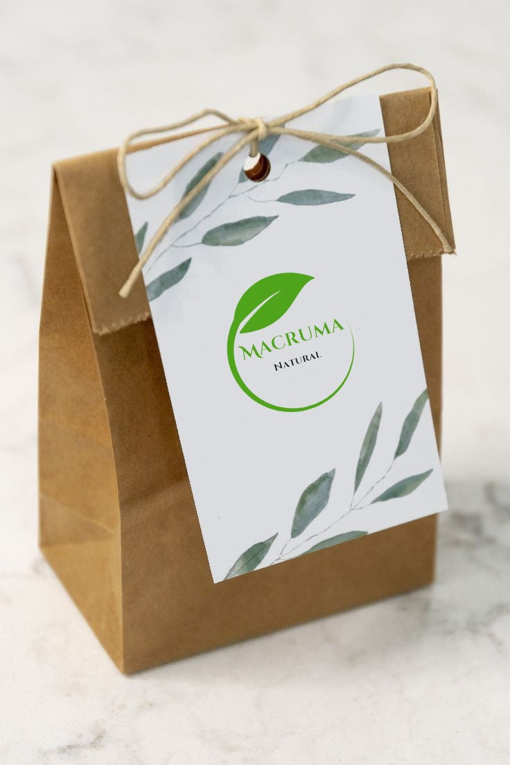 Bolsa papel kraft y cordel de rafia.