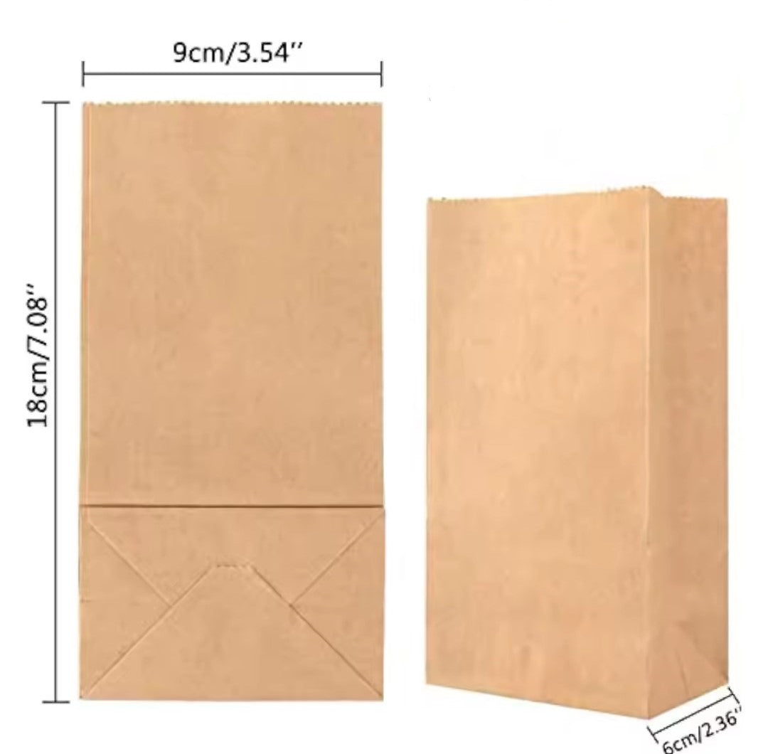 Bolsa papel kraft y cordel de rafia.