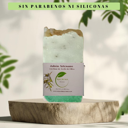 Handgemachte Seife aus Centella Asiatica und Hagebuttenöl. 90-100 g