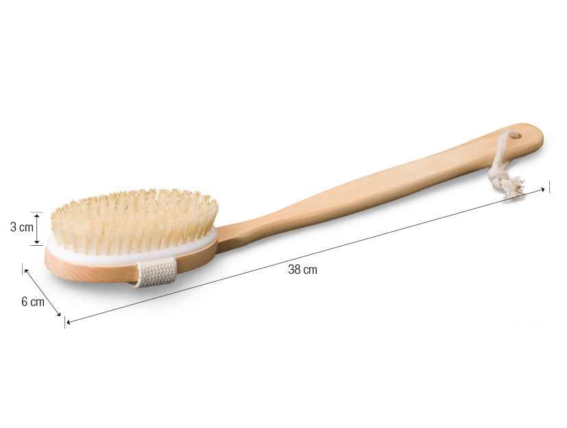 Cepillo baño exfoliante madera con cabezal desmontable.